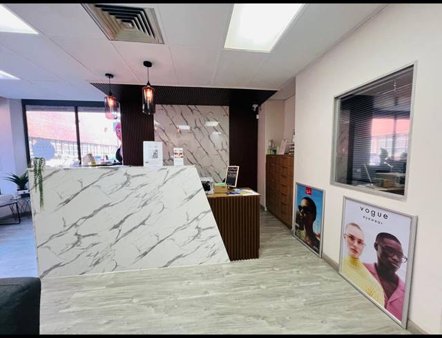 112M² OFFICE FOR SALE IN DURBAN CENTRAL